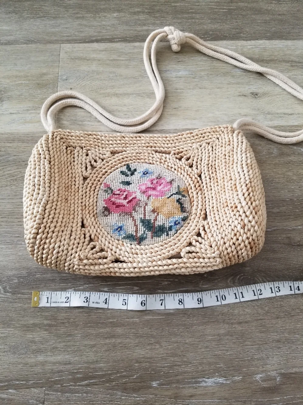 Vintage Cross Stitch Embroidery Boho Straw Shoulder Bag Cottagecore - Picture 9 of 12